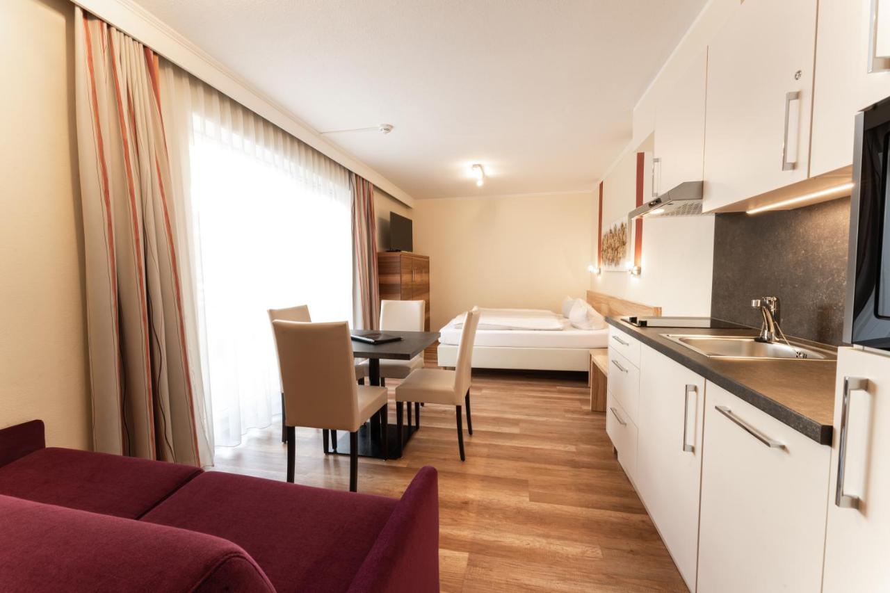 Aparthotel Dorfplatzl Garni Tux Exterior foto