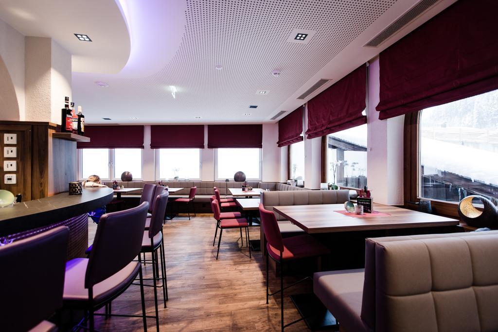 Aparthotel Dorfplatzl Garni Tux Exterior foto